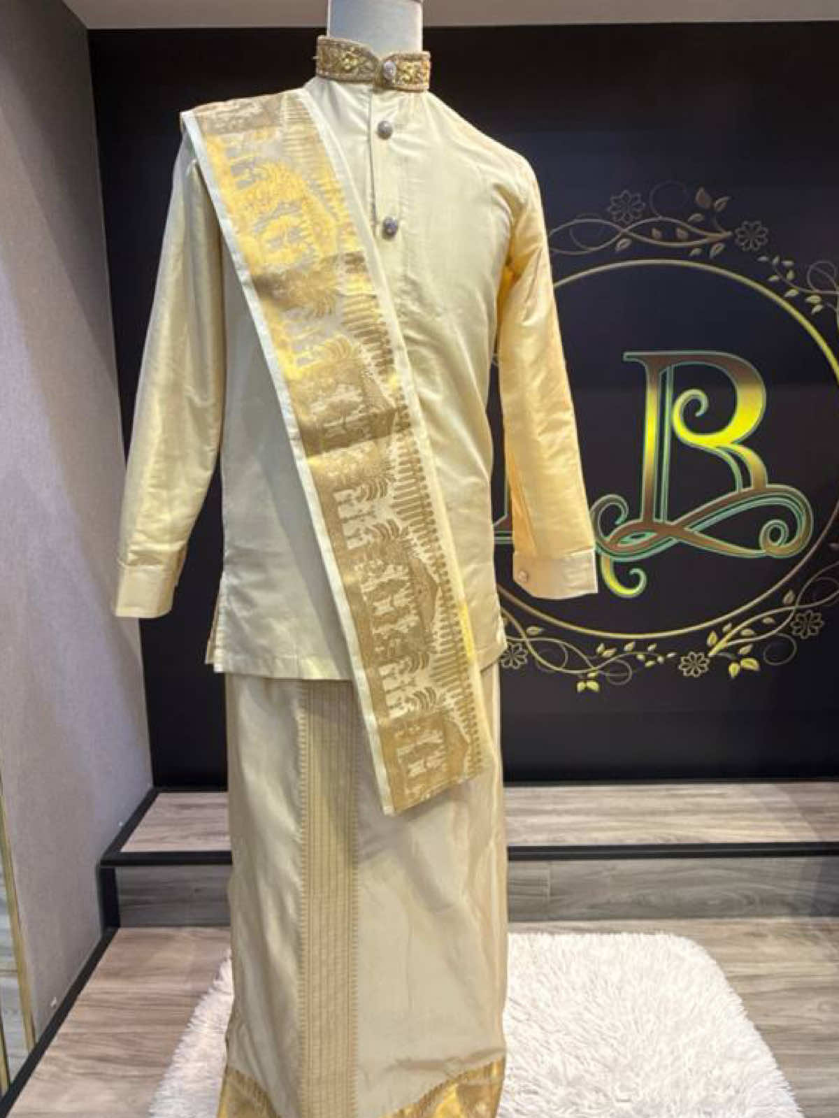@Mens outfit Lezsha Boutique