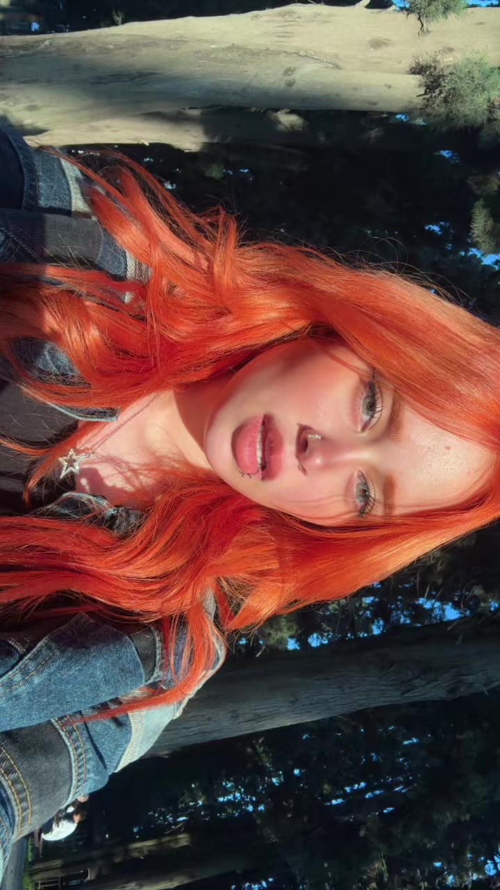 @heliaydn