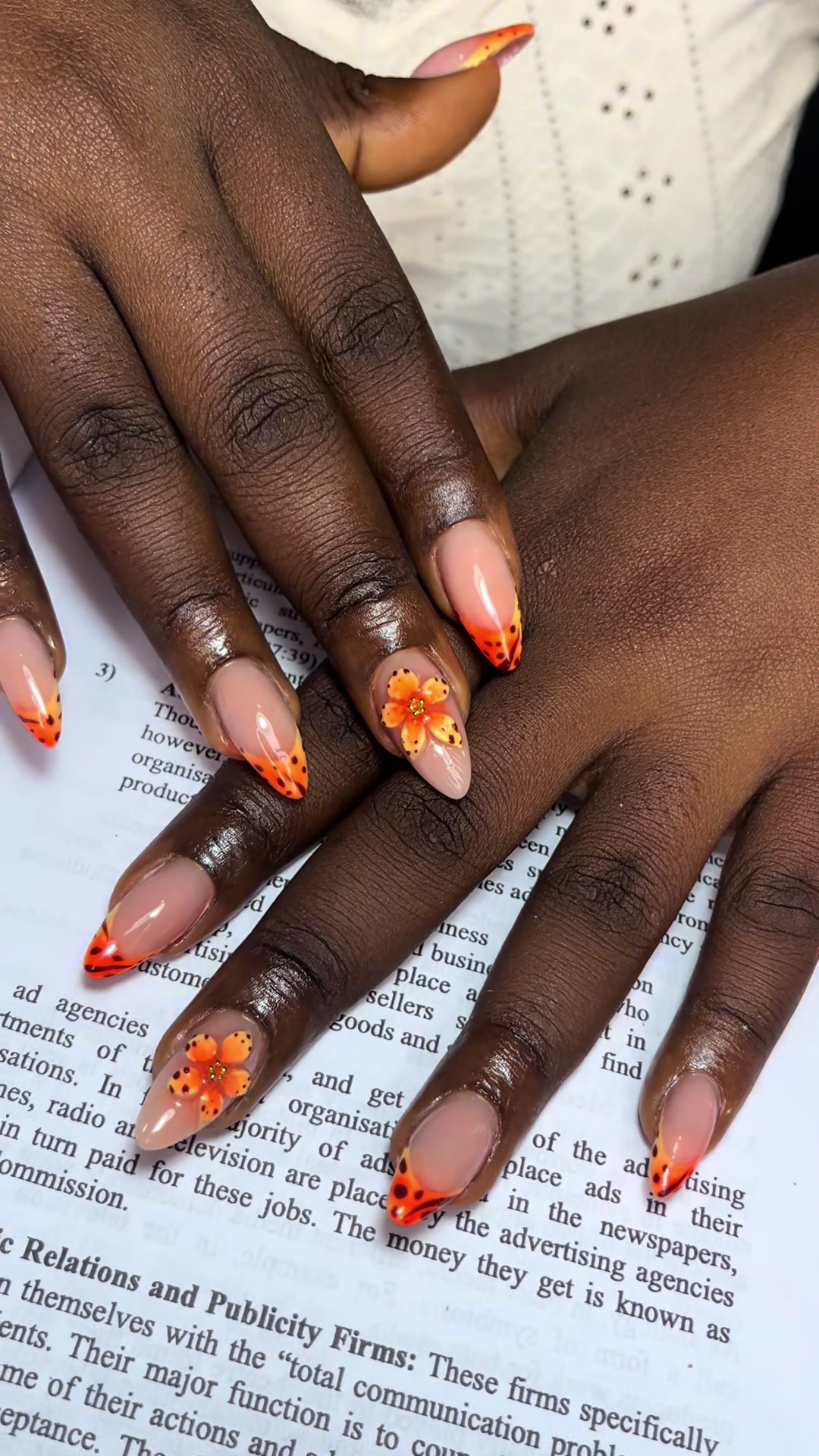 @OGEOJU BEAUTY WORLD