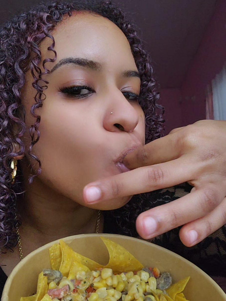 @Jaylana