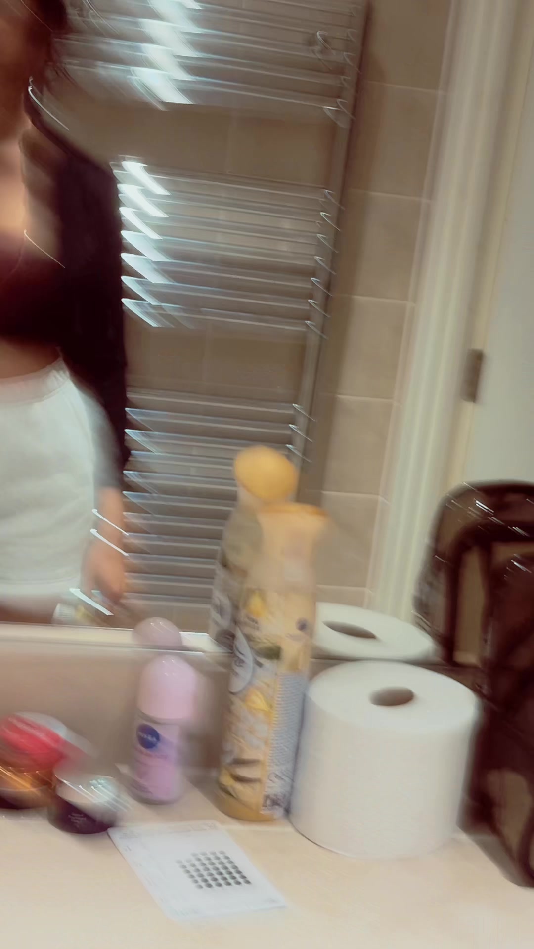 @𝐒𝐇𝐈𝐕𝐀𝐍𝐈 🐰