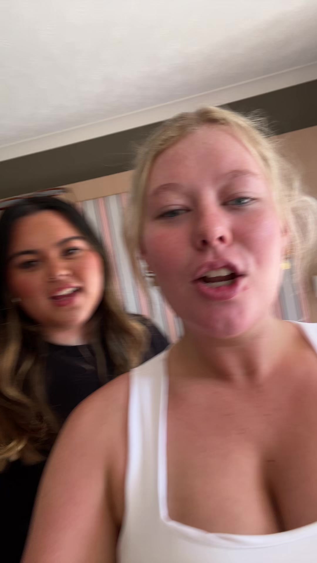 @Mikayla💛