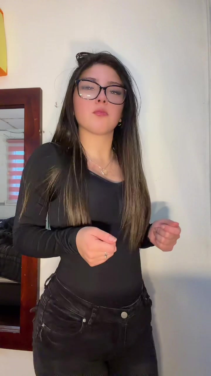 @𝐌𝐚𝐝𝐞𝐬𝐢𝐭𝐚