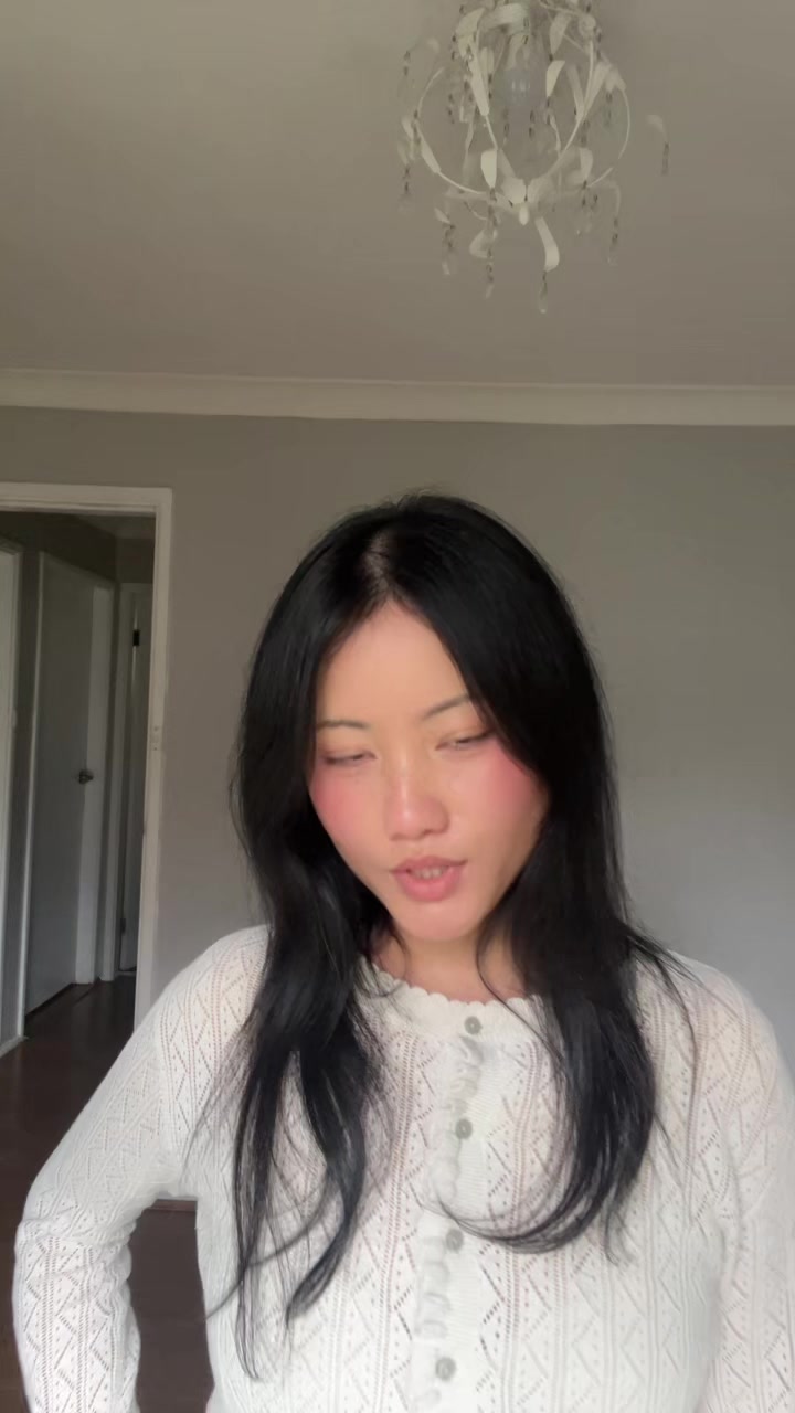 @🦋