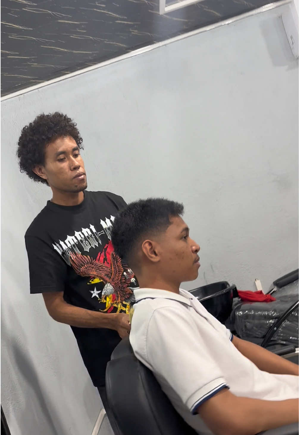@Puru BarberShop