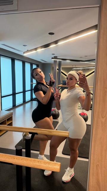 @Cassie<3