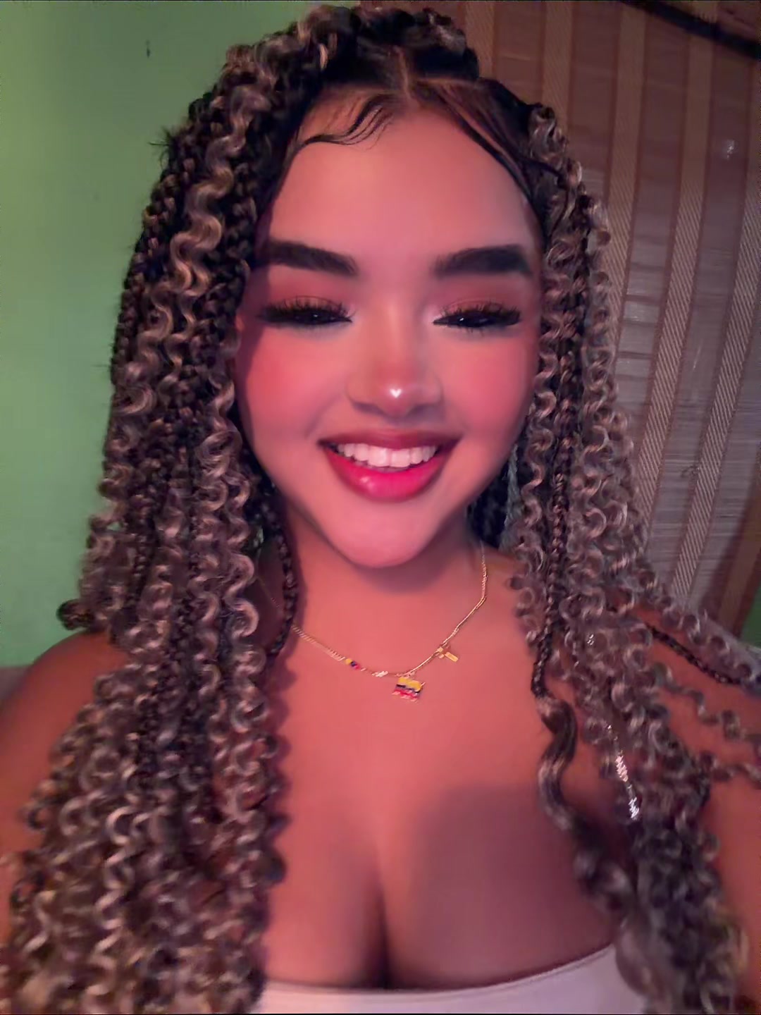 @kamila54307
