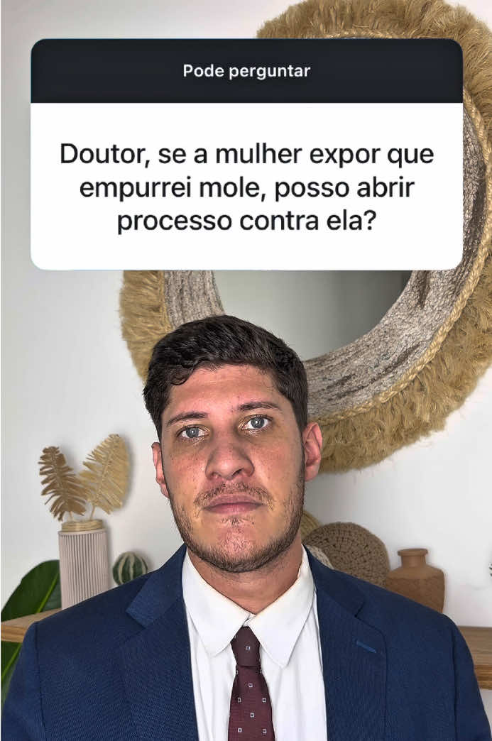 @Dr. Felipe Arthur