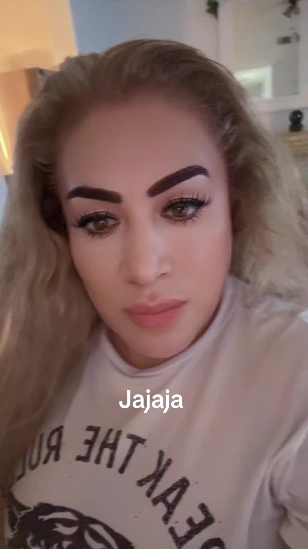 @Laura Ortega