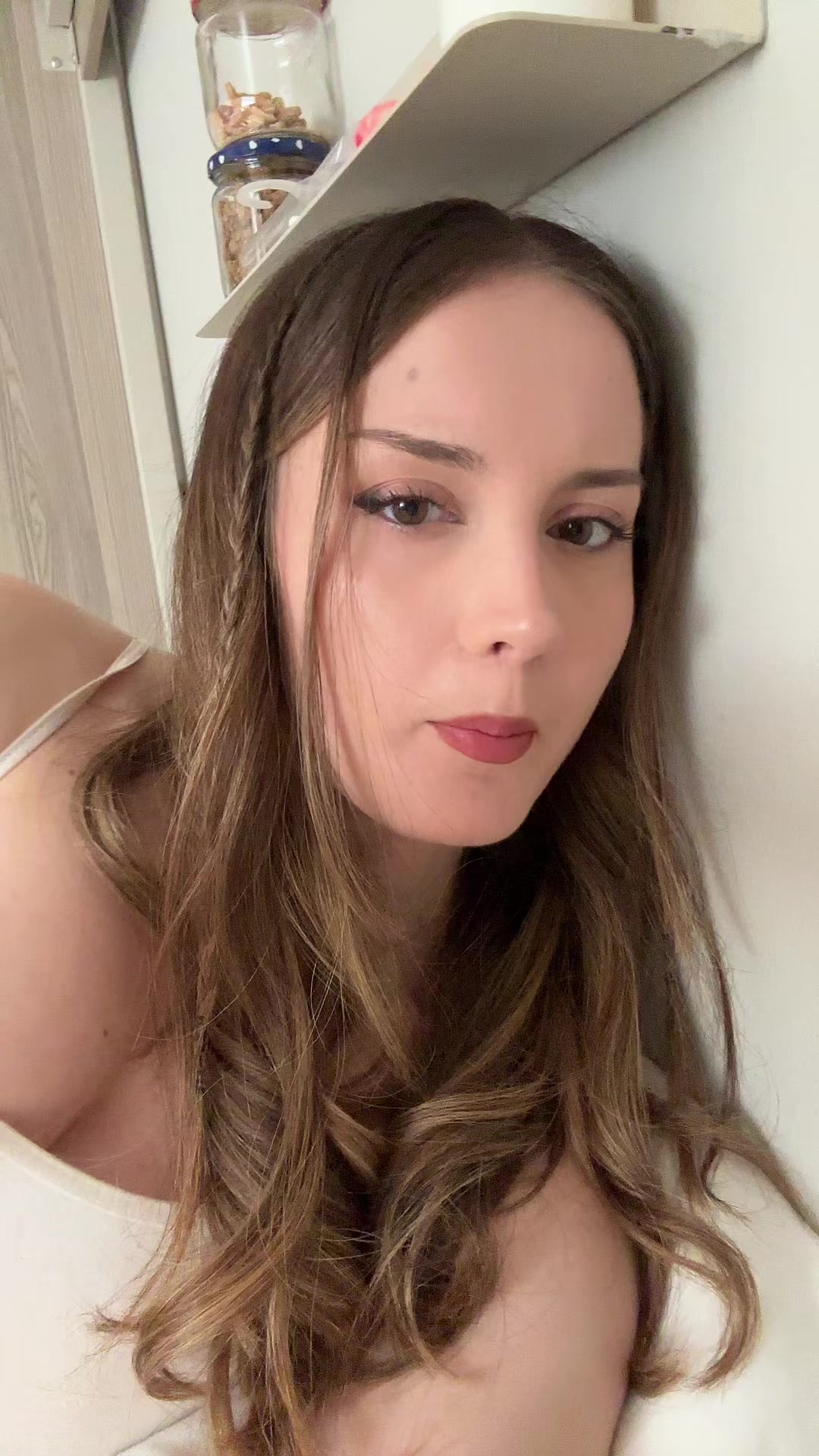 @🦦