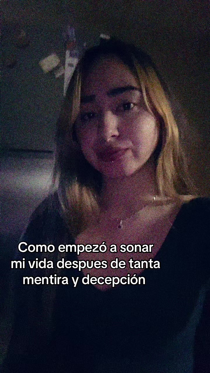 @Nayla_roldan