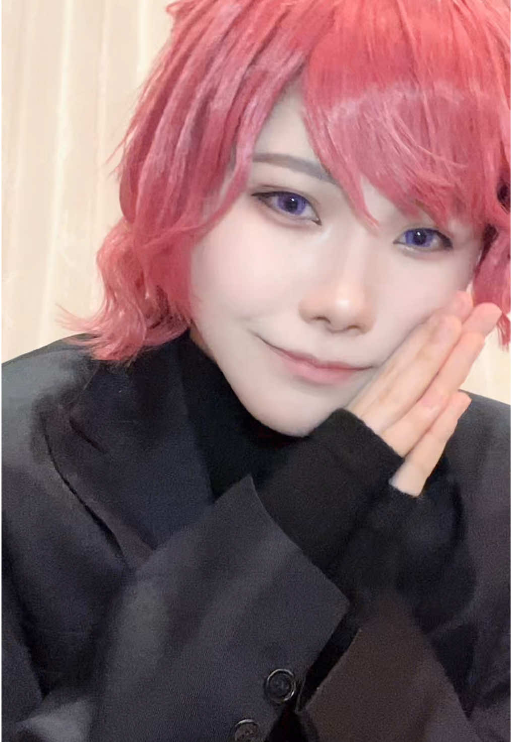 @にぃな