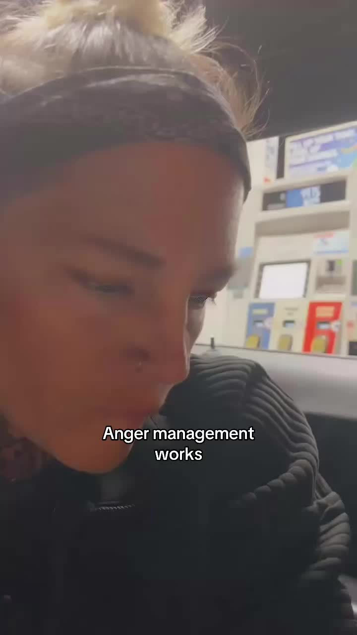 @Crazyauntchronicles