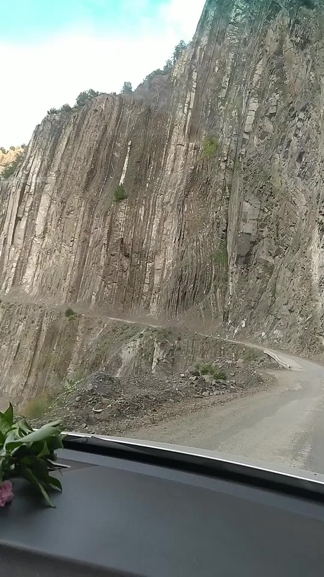 @🤍🖤🤎
