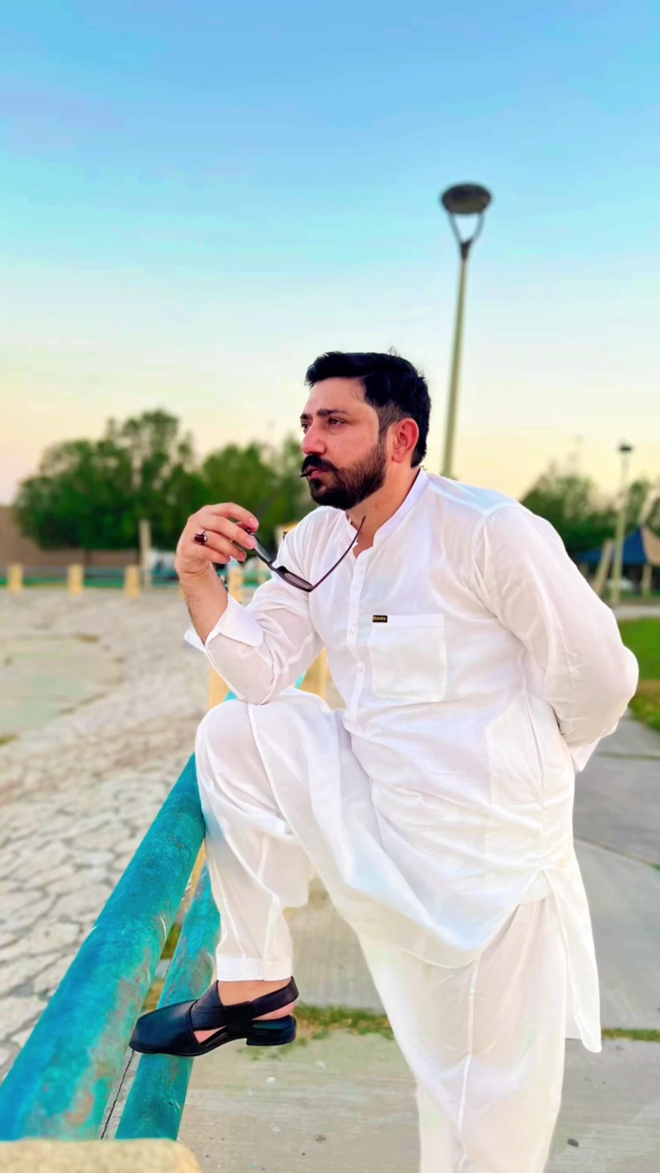 @𝑮𝒖𝒍𝒍 𝑽𝒊𝒓𝒌 🏏