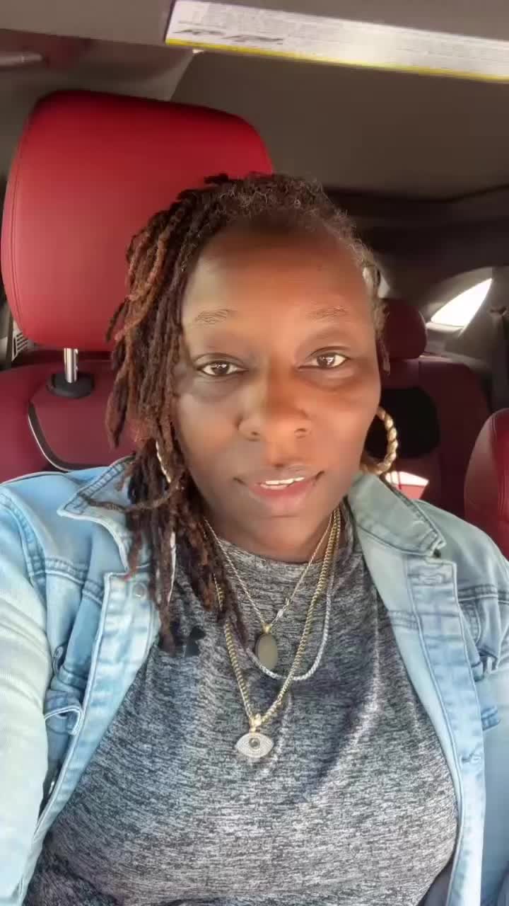 @MzFlossn_716