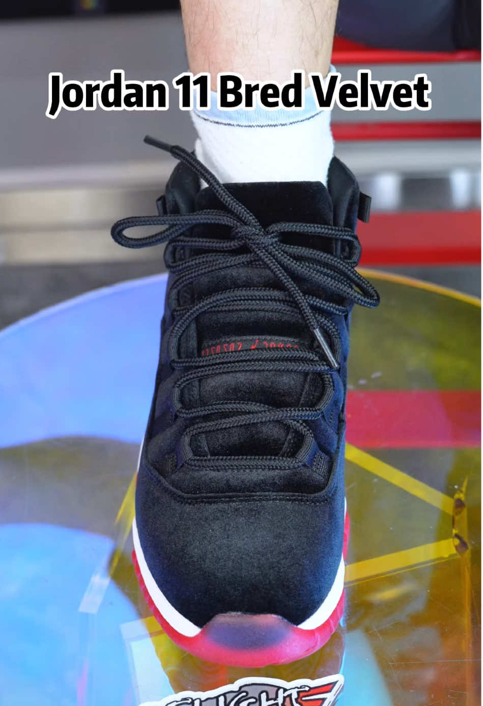 @Lacedsneaker