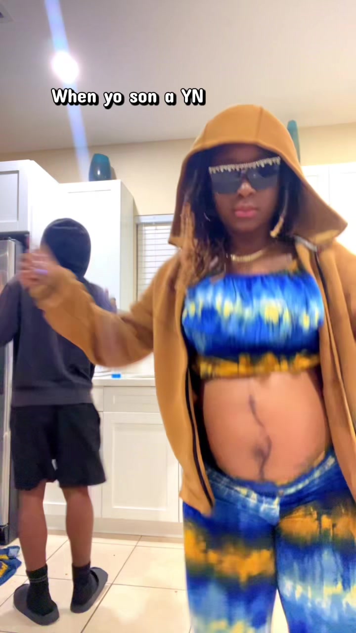 @Caliesha W