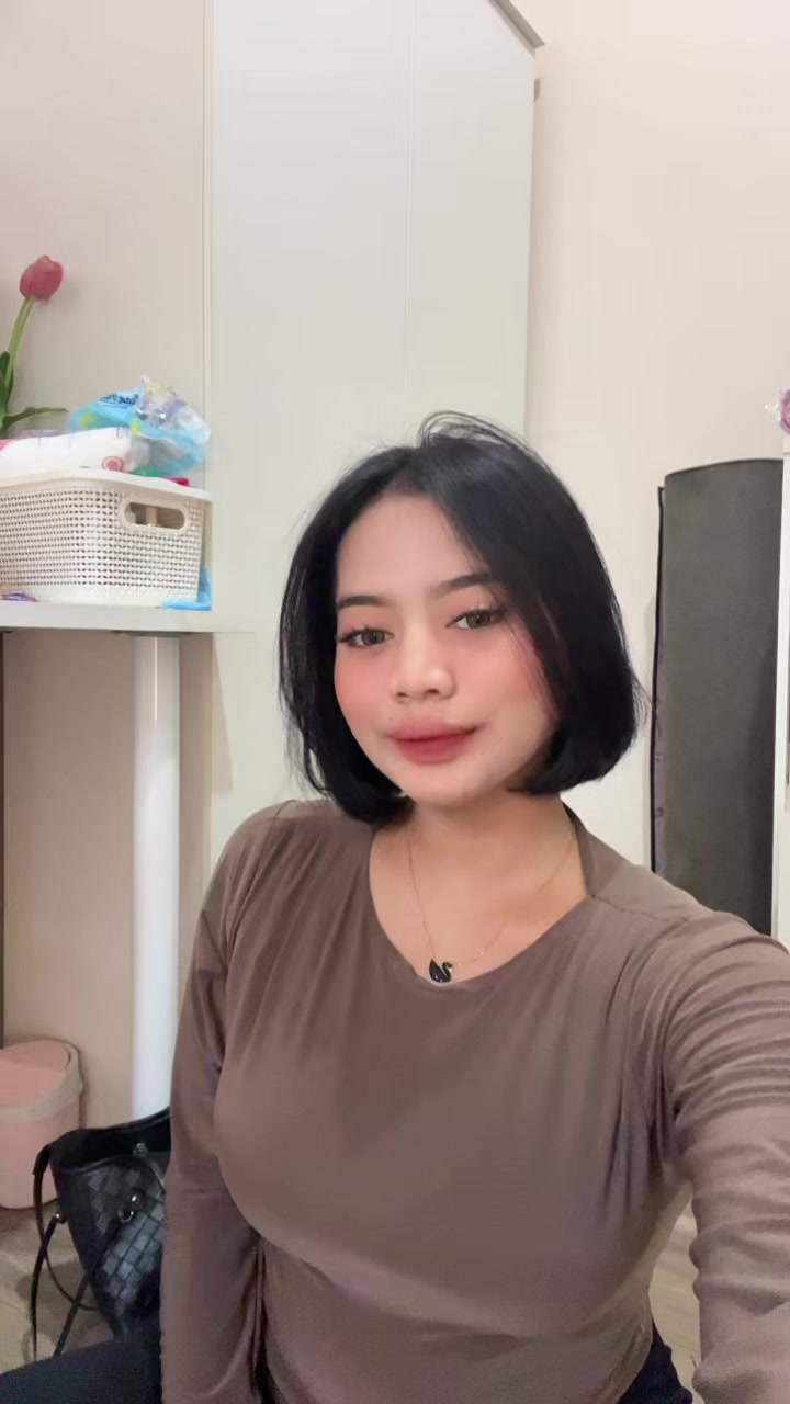 @hanniiyys