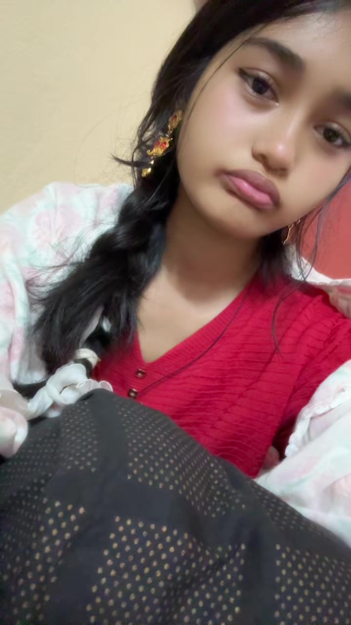 @Aashma Lo Tamang 🫶🏼🎀