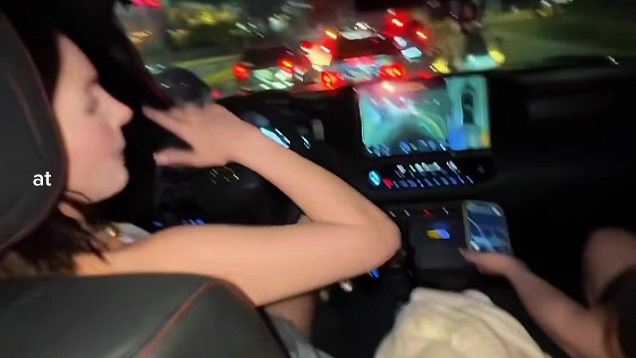 @♡.