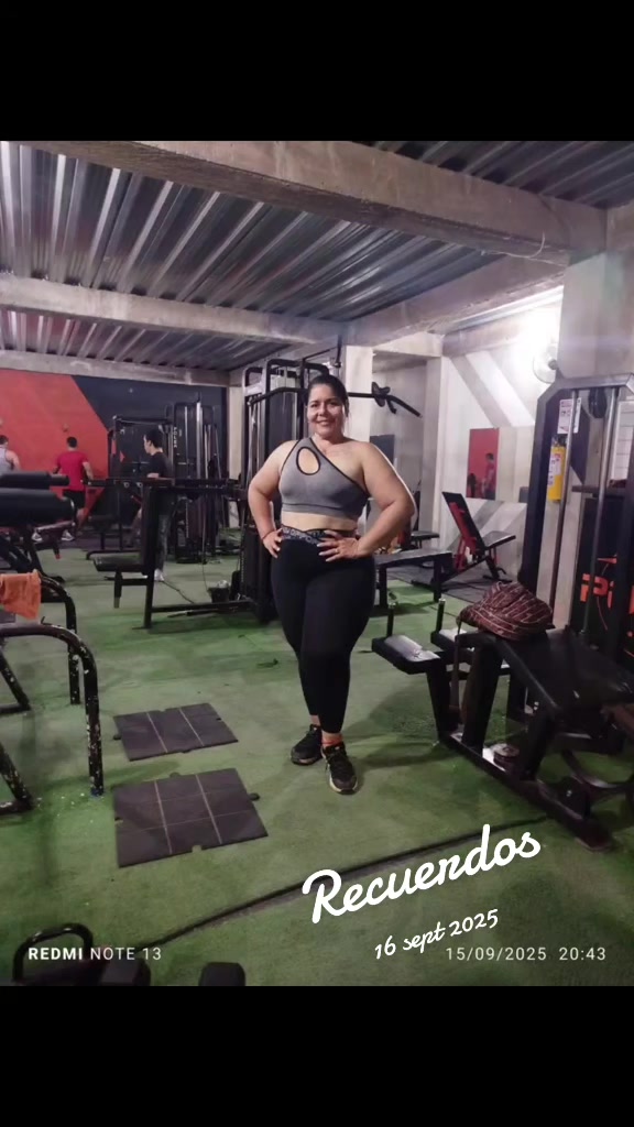 @Lina Paola