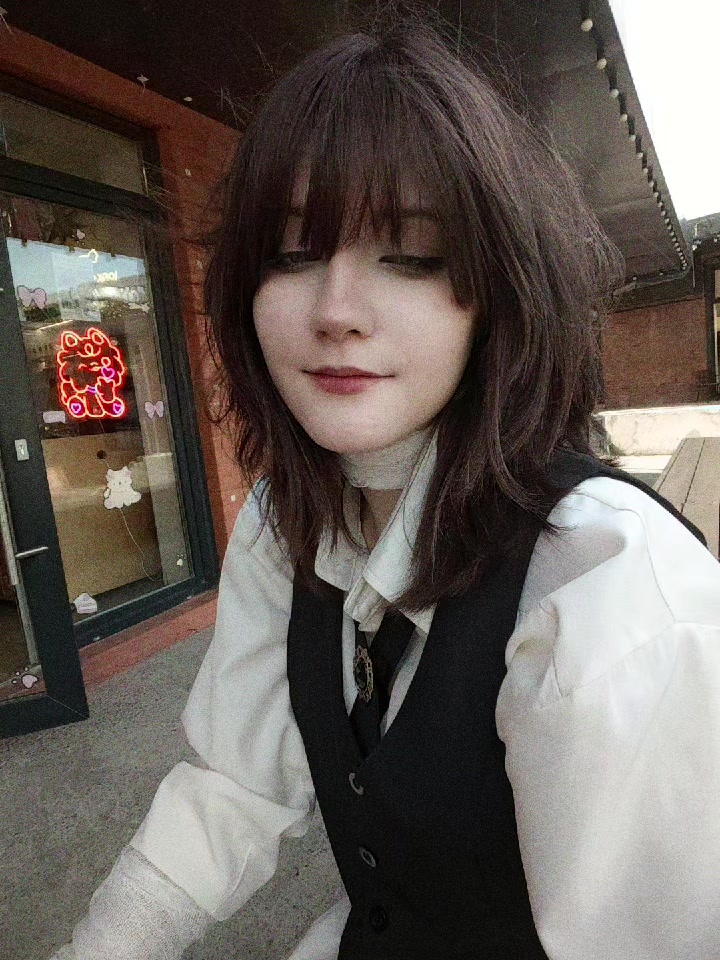 @Юа! (￣﹃￣)