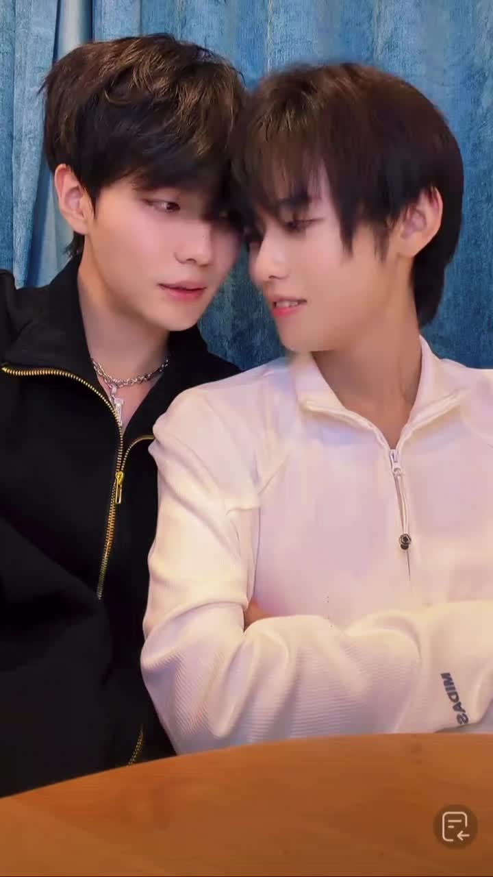 @Yizhan Army