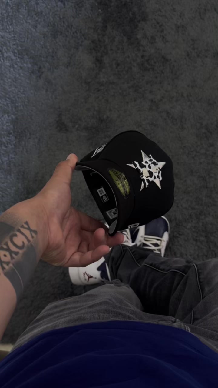 @Menni Leon Caps