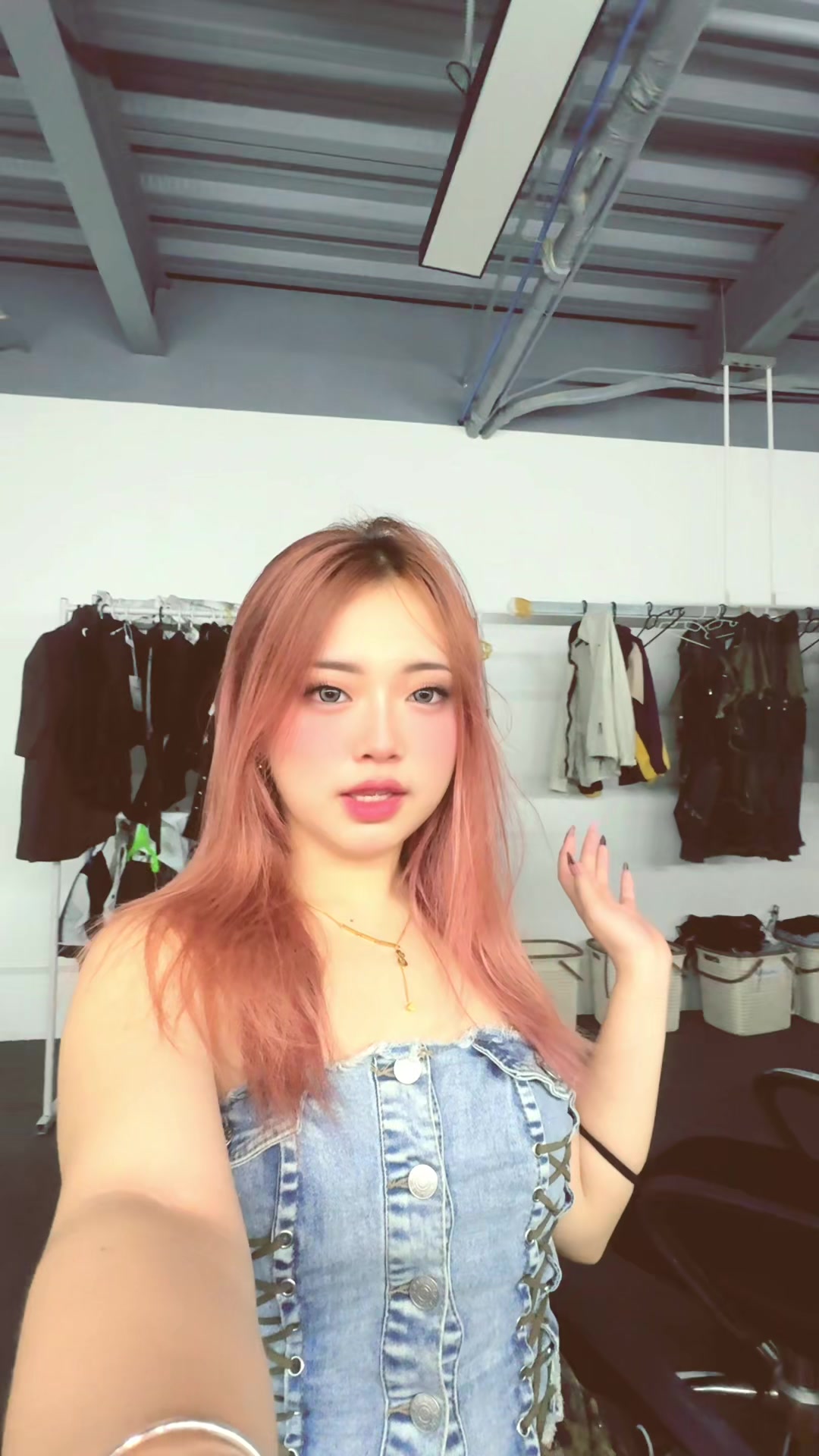 @Sofhia
