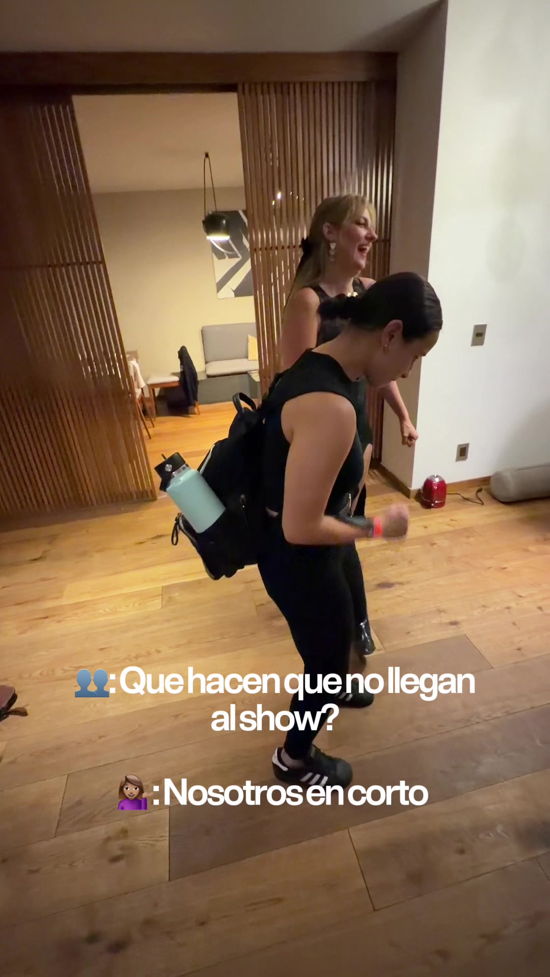 @YURIDIA