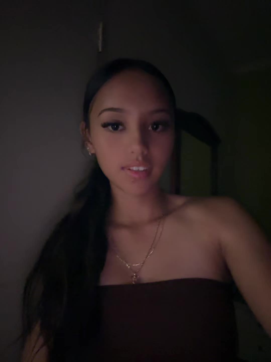 @Lara