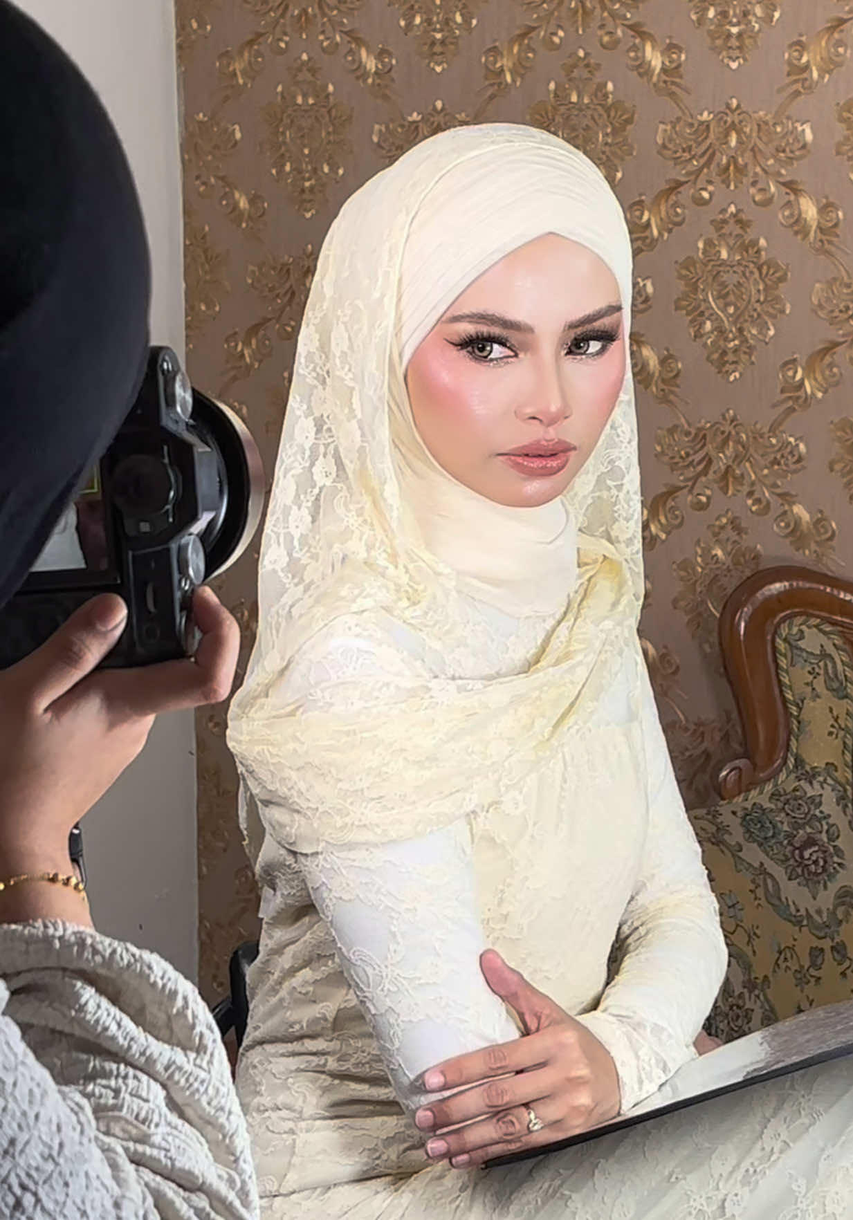 @NaddyNahar Makeup Artist