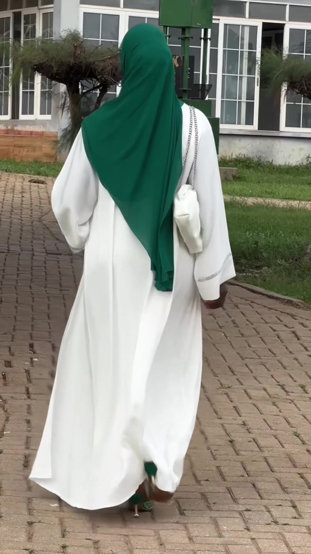 @🦋نائلة 🦋