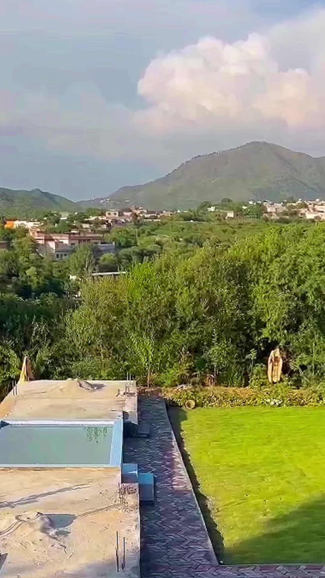 @SyedFamHouse