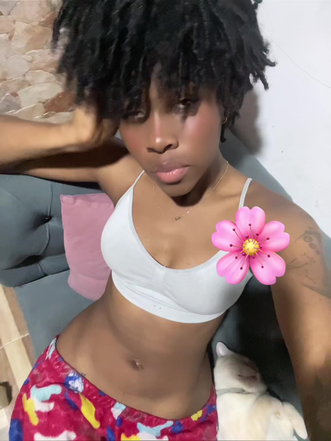 @LAURAMR💕