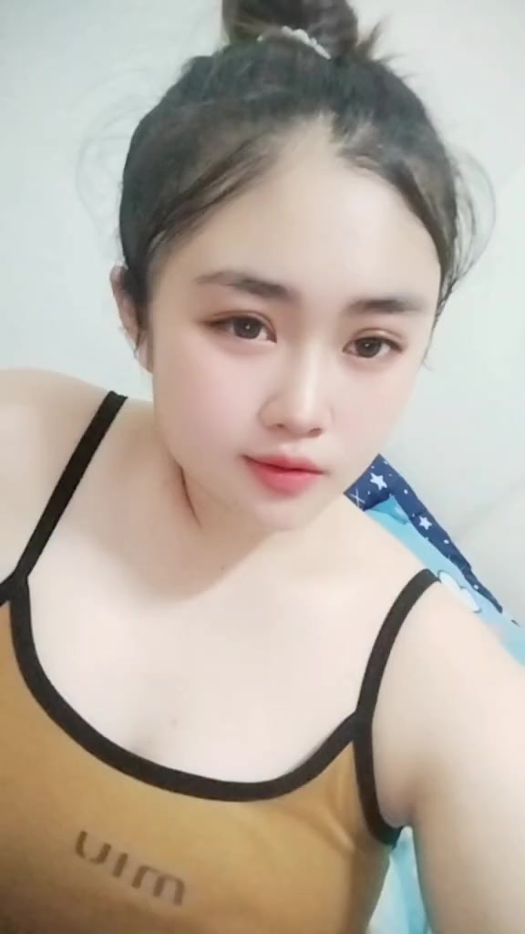@Anivone