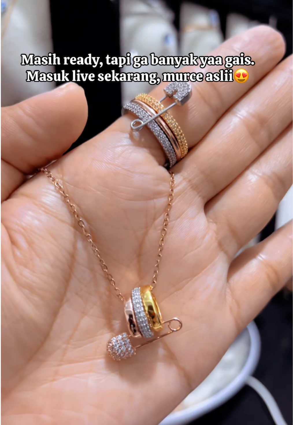 @Btari Perhiasan