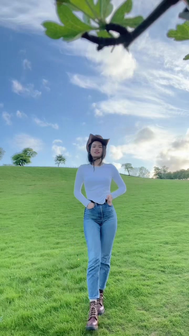 @nanihangma__