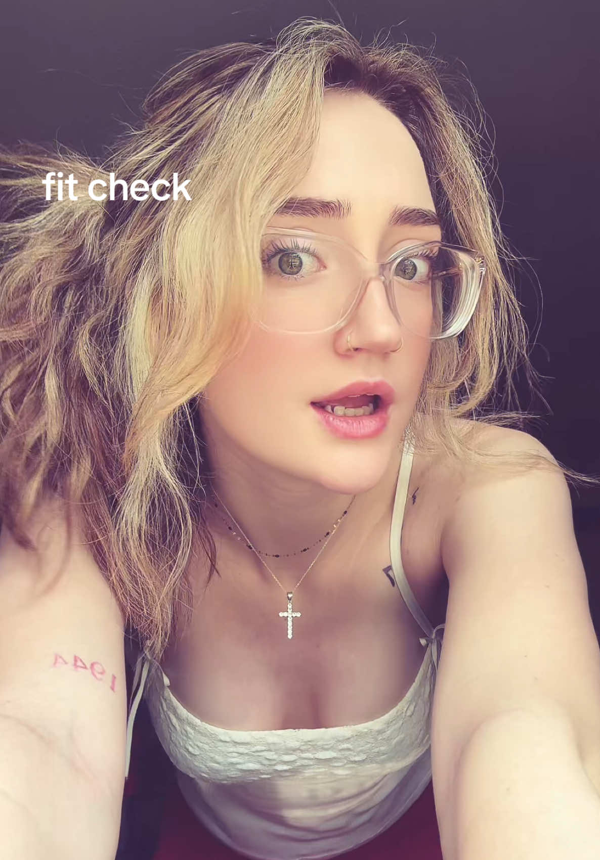 @𝘭𝘦𝘹𝘪 シ