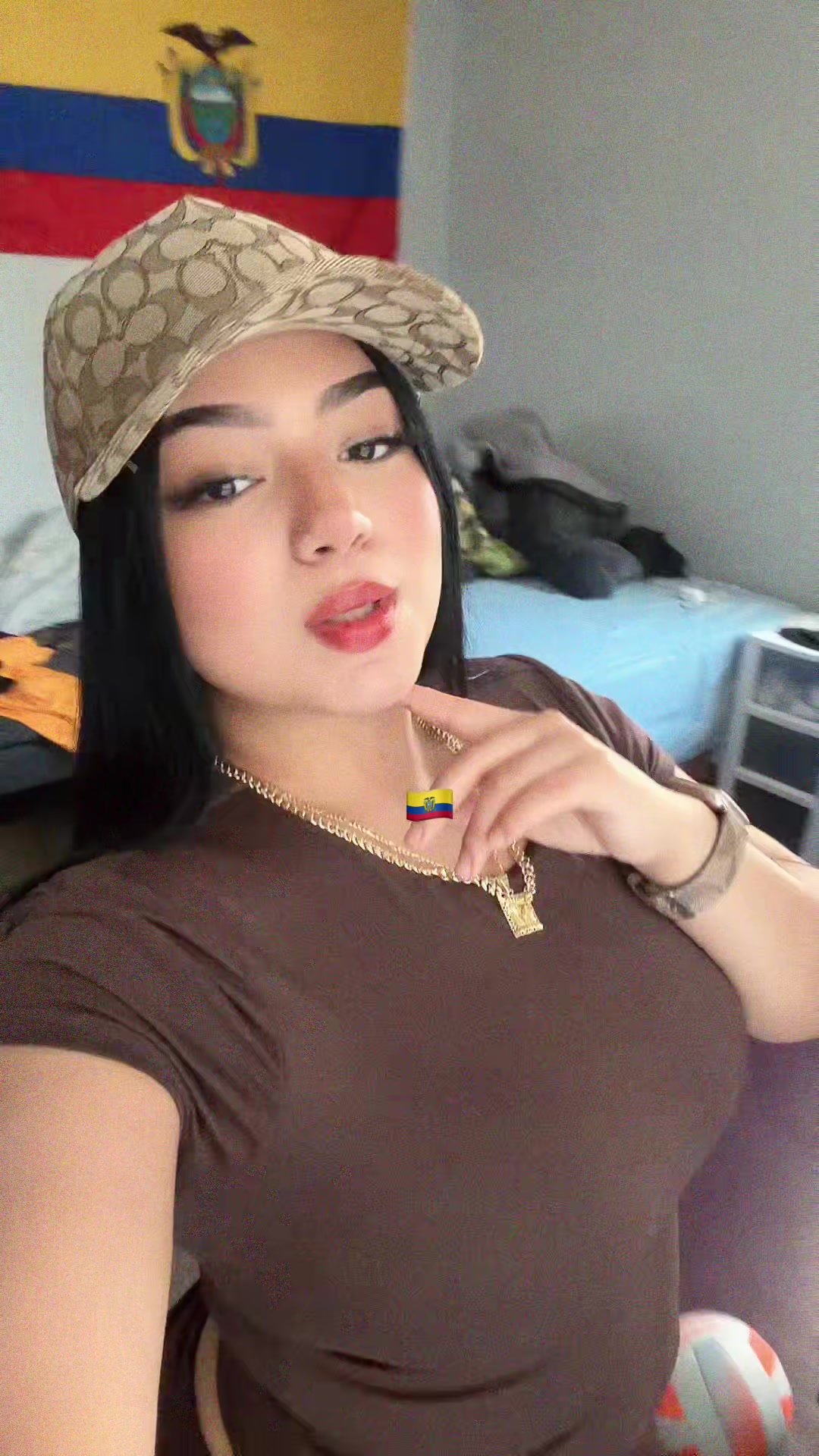 @Valentina