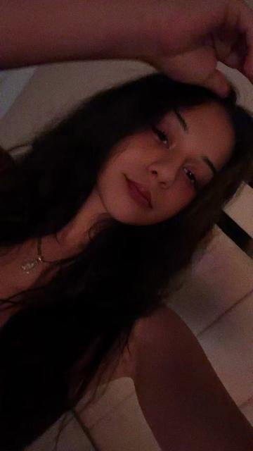 @celina 👅