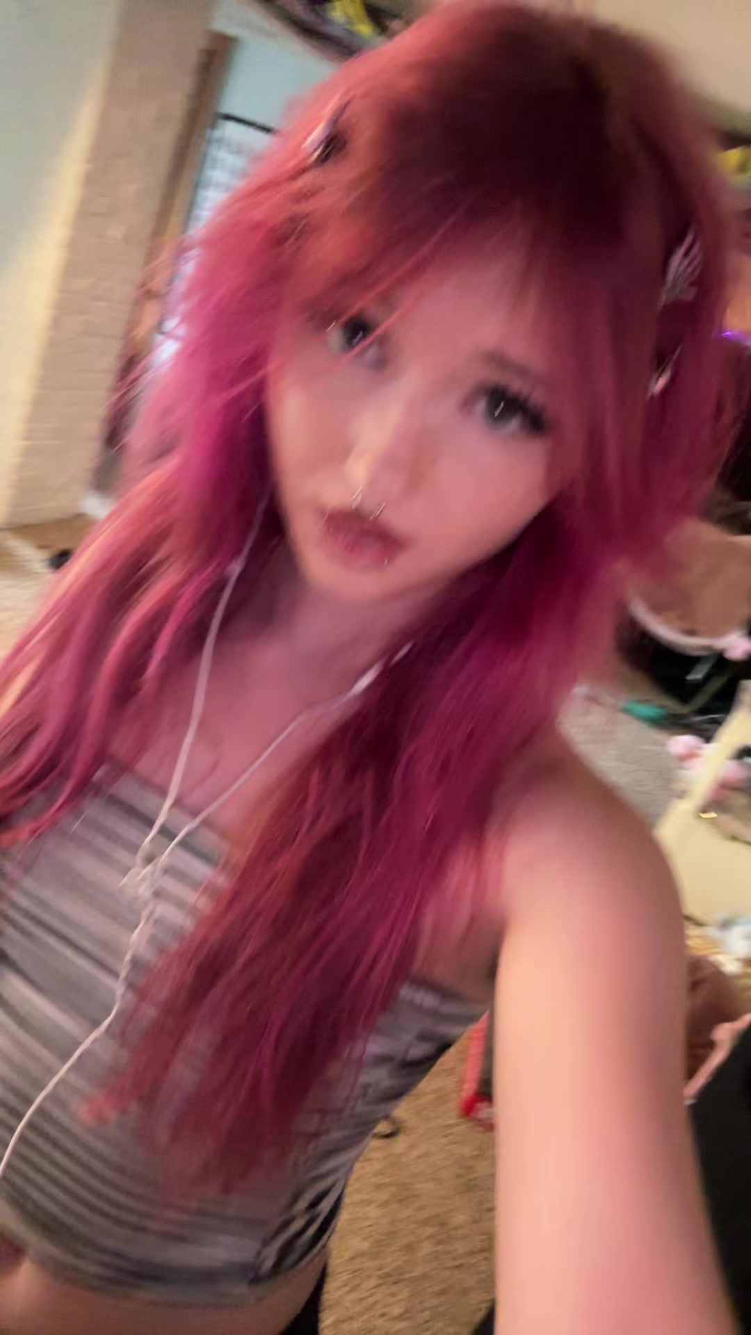 @lyla ⋆˚꩜。⋆₊⊹