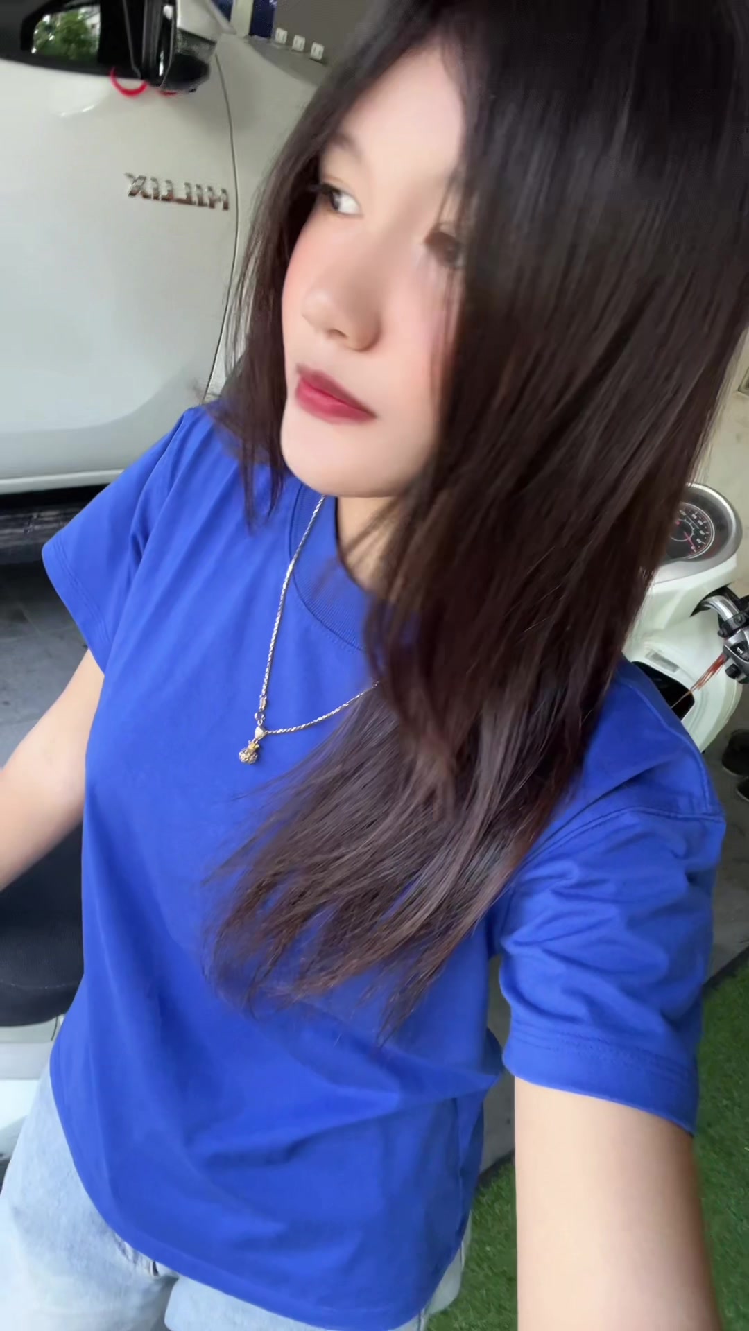 @MnusEka.