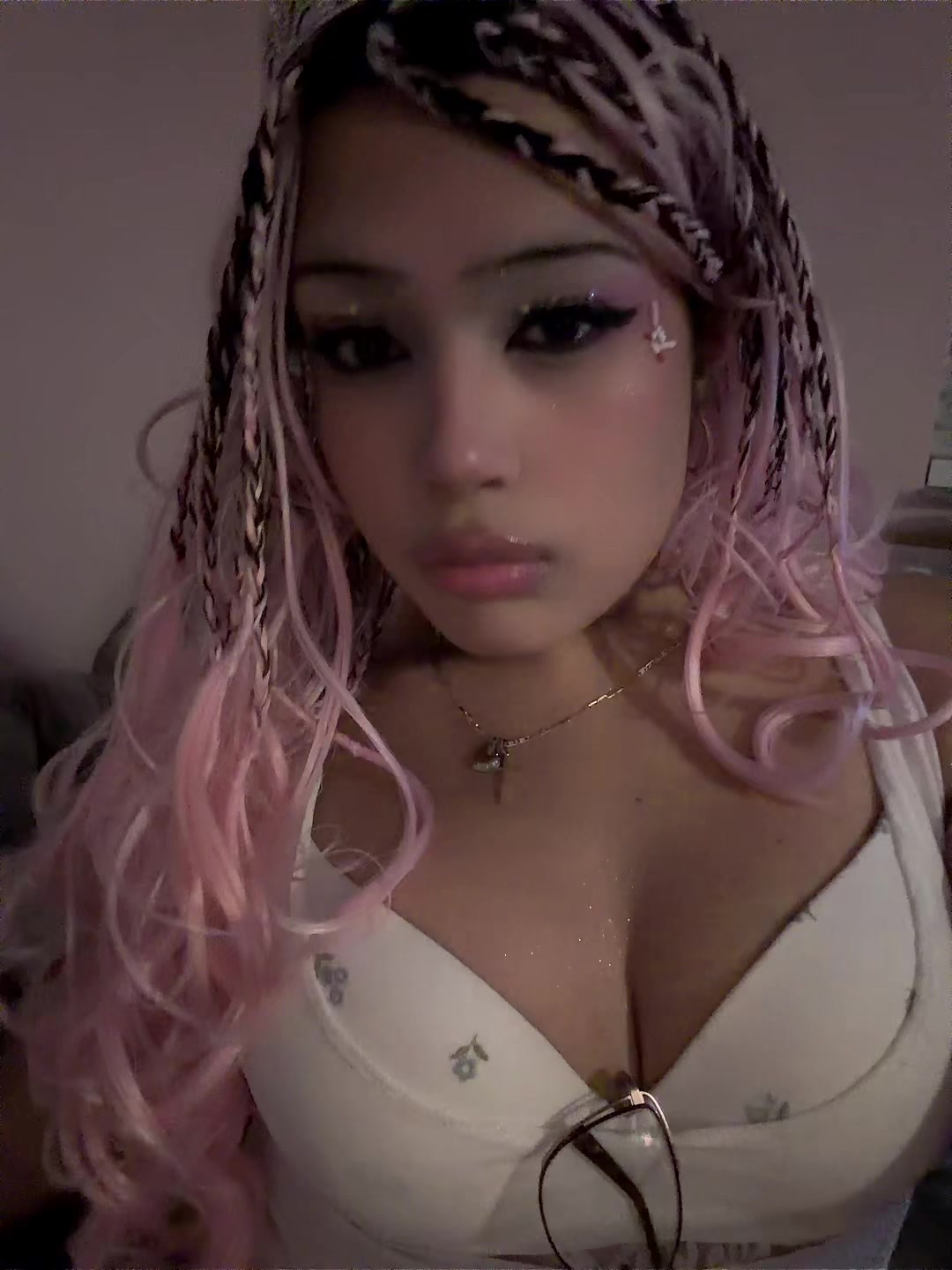 @hoesephine
