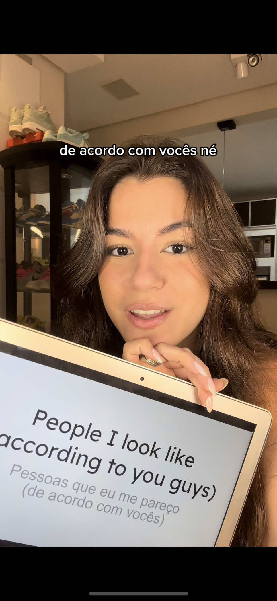 @Lara Tavares - Ingl&ecirc;s online