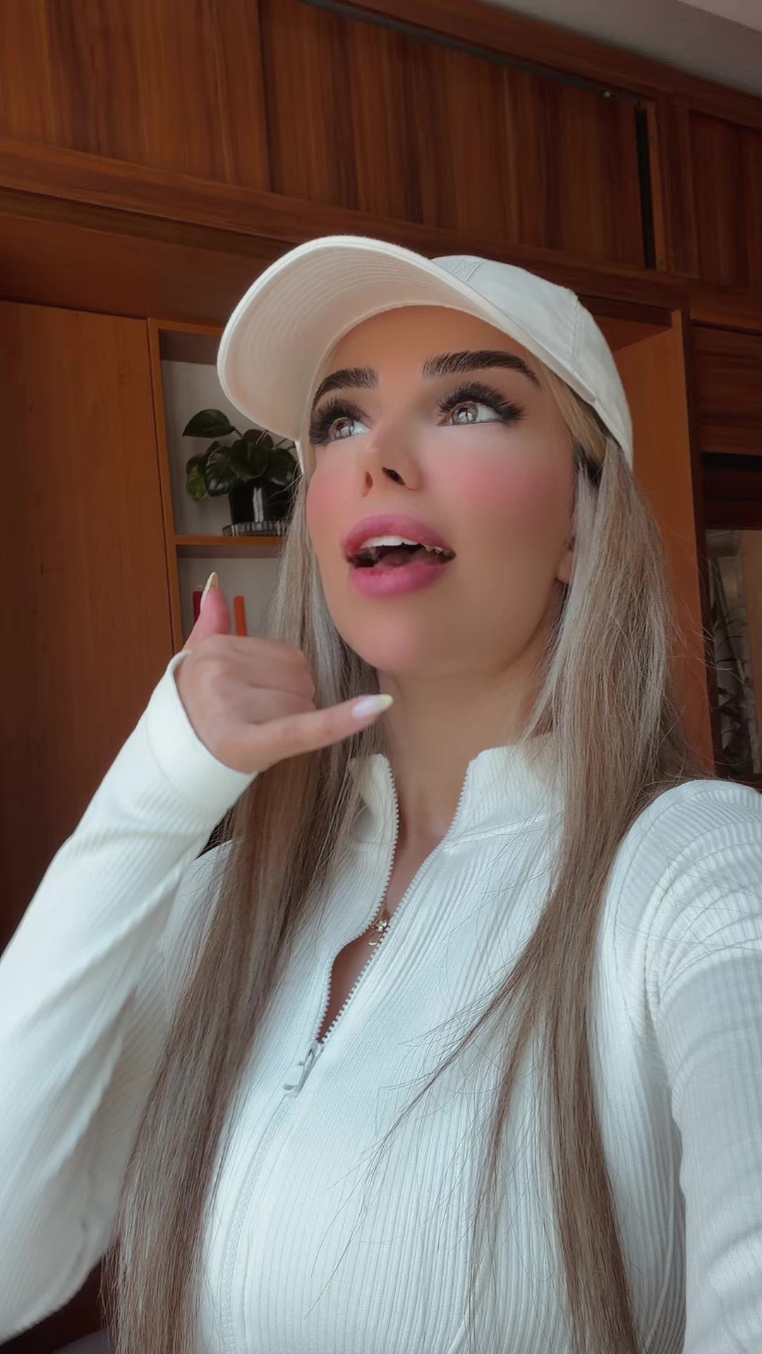 @Hanitam_