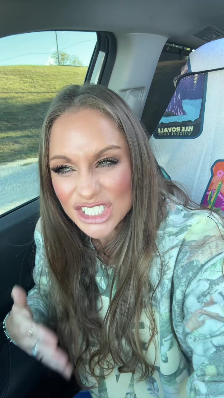 @ashley_bird42862020