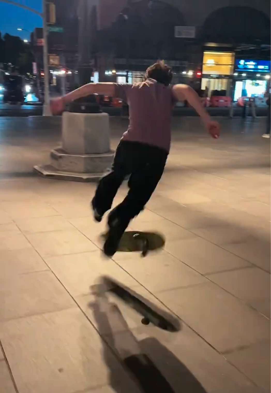 @⠀
