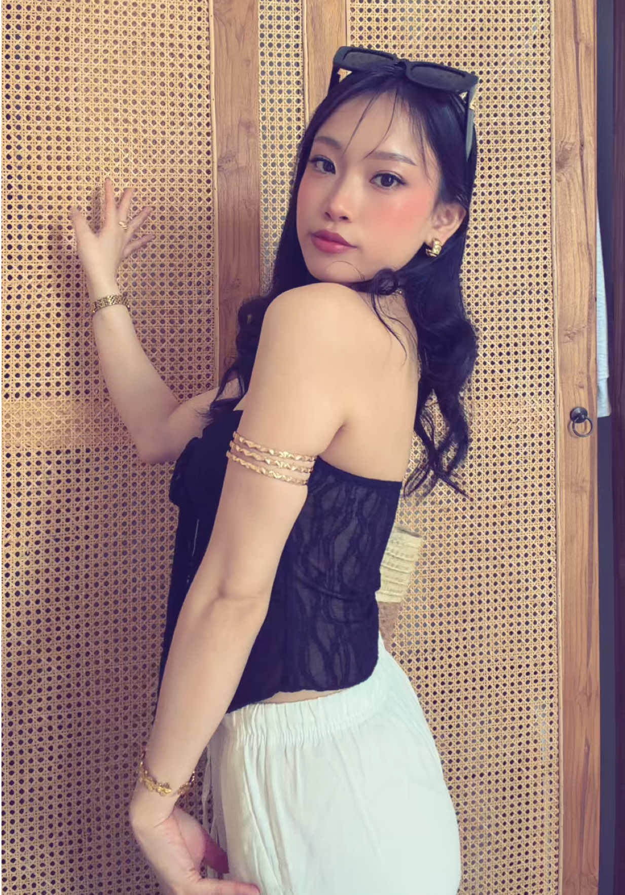 @akritiraii_